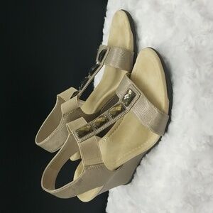 St. John's Bay 8M Champagne Strap Wedge Sandal with Rhinestone Embellishments